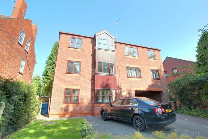 2 Bedroom Apartment To Rent In Station Court, Hessle, HU13