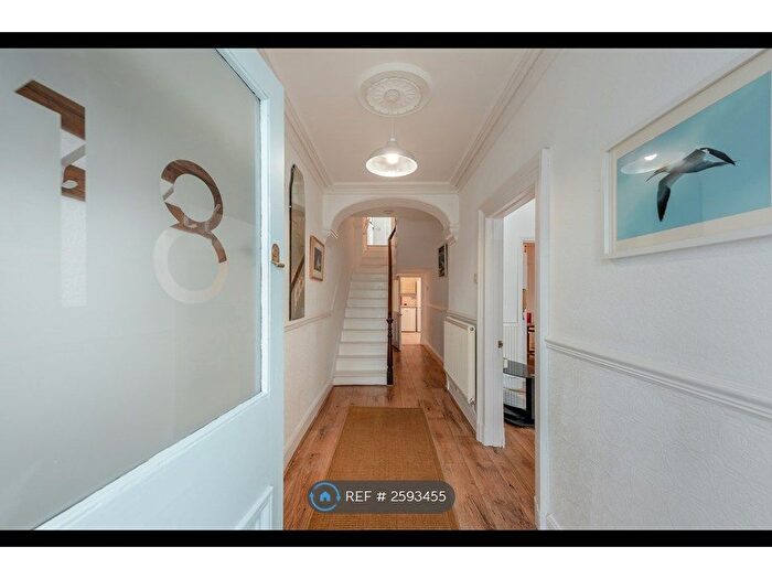 4 Bedroom Terraced House To Rent In High Terrace, New Quay, SA45
