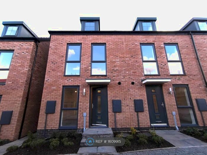 4 Bedroom Terraced House To Rent In Stratford House Rd, Birmingham, B5