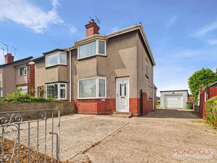 3 Bedroom Semi-Detached House For Sale In Bodwyn Park, Gresford, Wrexham, LL12