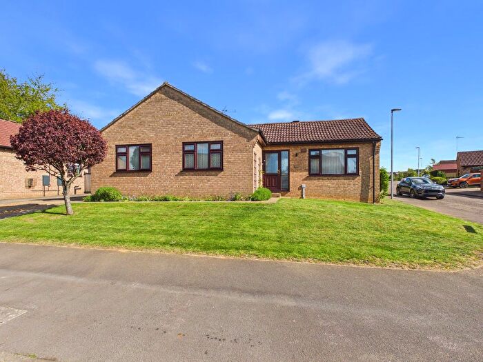 3 Bedroom Detached Bungalow For Sale In Wimbotsham Road, Downham Market, PE38