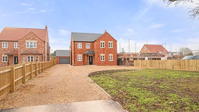 4 Bedroom Detached House For Sale In Hall Road, Outwell, Wisbech, Cambridgeshire, PE14