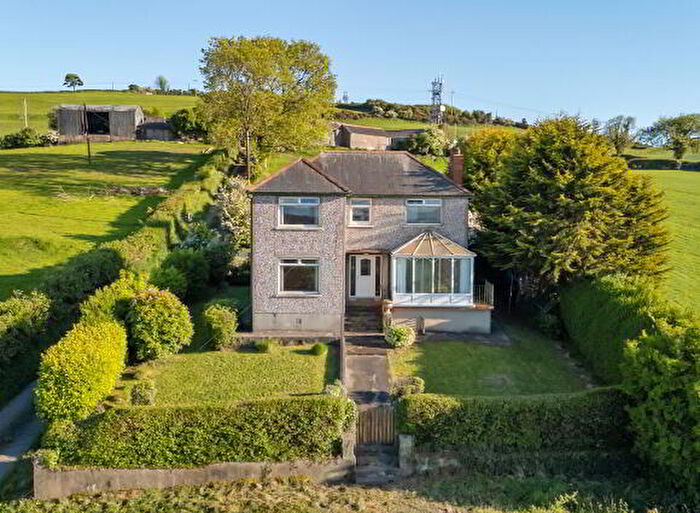 3 Bedroom Detached House For Sale In Lower Braniel Road, Belfast, BT5