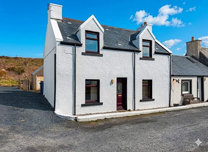 3 Bedroom House For Sale In Queen Street, Portnahaven, Isle Of Islay, PA47
