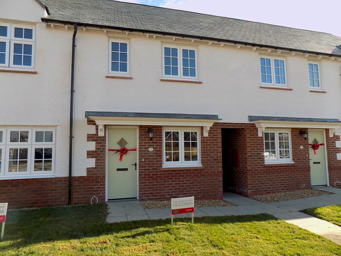 2 Bedroom Link Detached House To Rent In Gwel Y Rhos, Penrhosgarnedd, Bangor, Gwynedd, LL57