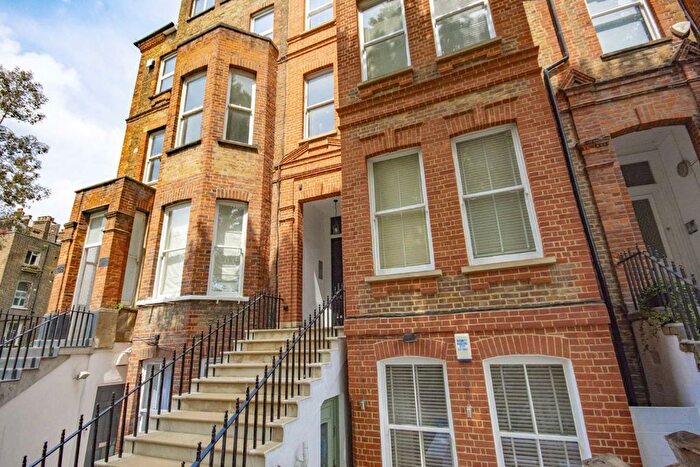 Studio To Rent In Fellows Road, London, NW3