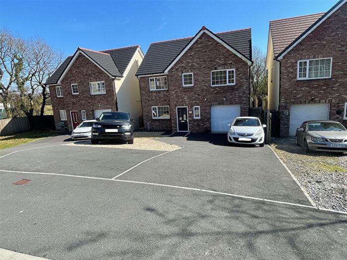 4 Bedroom Detached House For Sale In Clos Y Gat, Gorslas, Llanelli, SA14