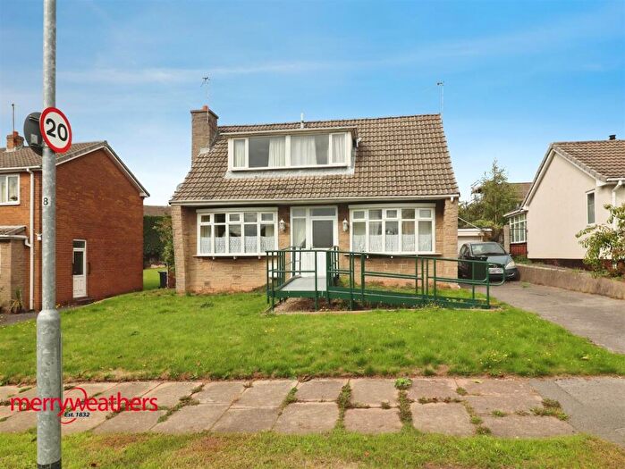 2 Bedroom Detached Bungalow For Sale In Stafford Drive, Moorgate, Rotherham, S60