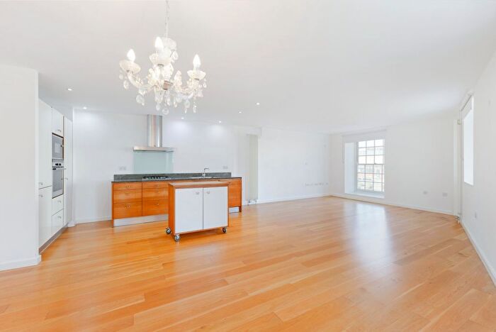 2 Bedroom Flat To Rent In Mumfords Mill, SE10