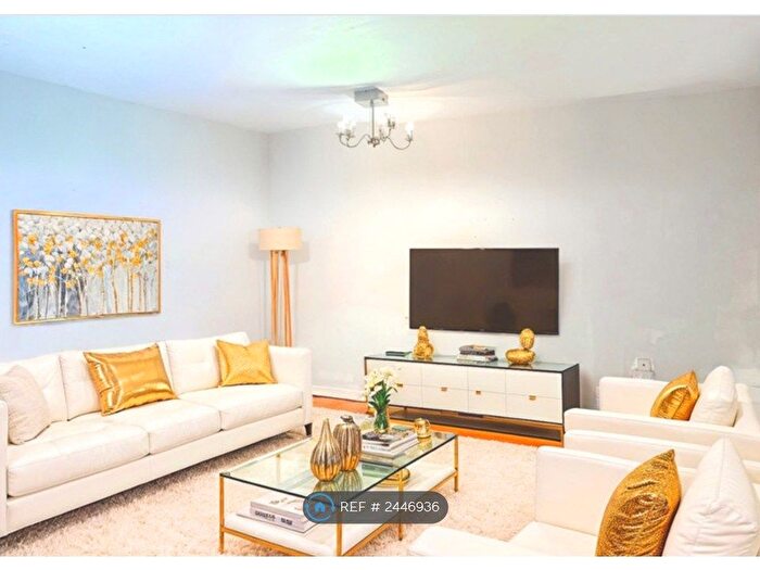 2 Bedroom Terraced House To Rent In Pryce Street, Mountain Ash, CF45