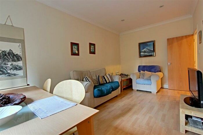 1 Bedroom Flat To Rent In Scandrett Street, Wapping, London, E1W