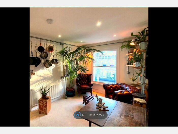 2 Bedroom Flat To Rent In Vartry Road, London, N15