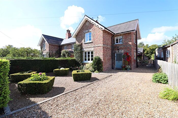 2 Bedroom Property For Sale In Everingham, York, YO42