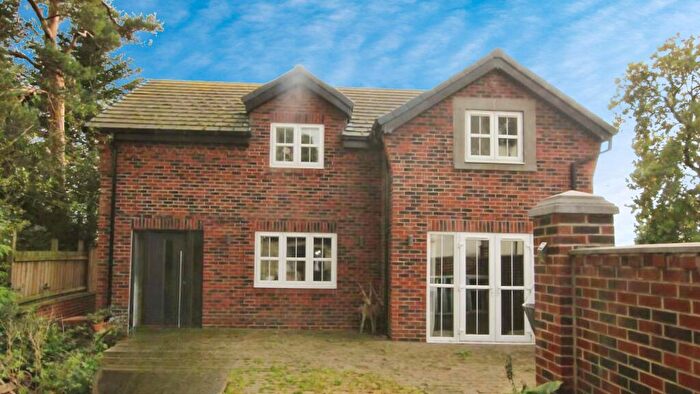 3 Bedroom Detached House For Sale In Saunders Avenue, Bishop Auckland, DL13