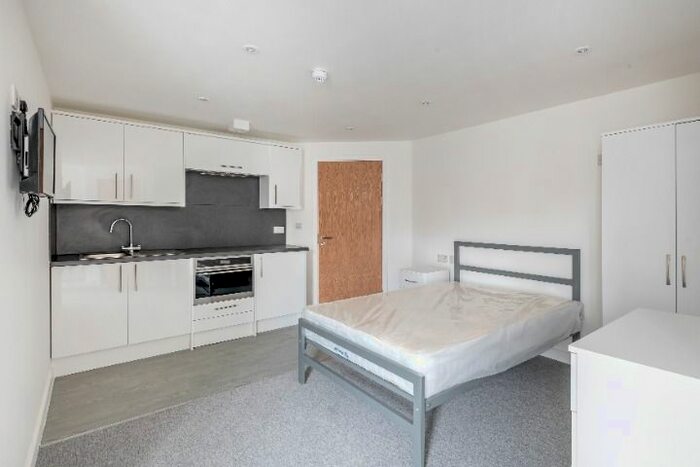 1 Bedroom Studio To Rent In West Street, St. Philips, Bristol BS2