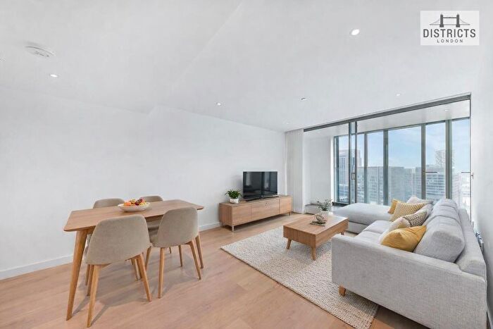 1 Bedroom Flat To Rent In Landmark Pinnacle, Marsh Wall, E14