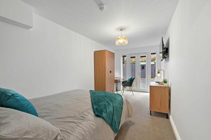 Studio To Rent In Rm, Boleyn Ave, Sugar Way, P`Boro, PE2