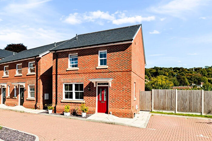3 Bedroom Detached House For Sale In Kyle Court, Waters End, Temple Ewell, Dover, CT16