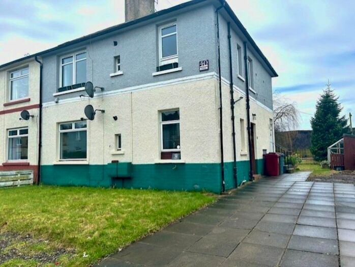 2 Bedroom Flat To Rent In Hayfield, Falkirk, FK2