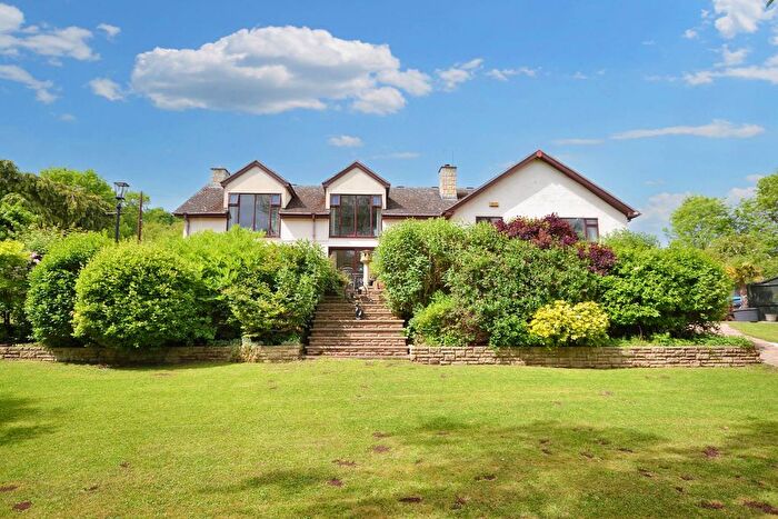 5 Bedroom Detached House For Sale In Strensham, Worcestershire, WR8