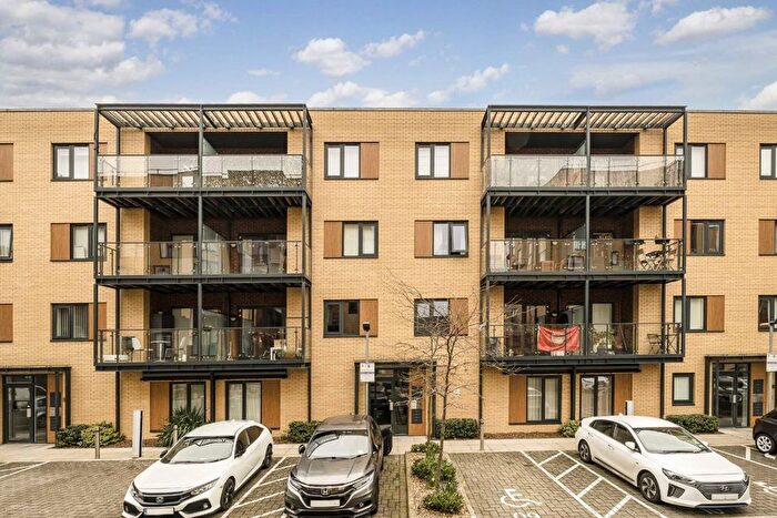 2 Bedroom Flat For Sale In Silverworks Close, London, NW9