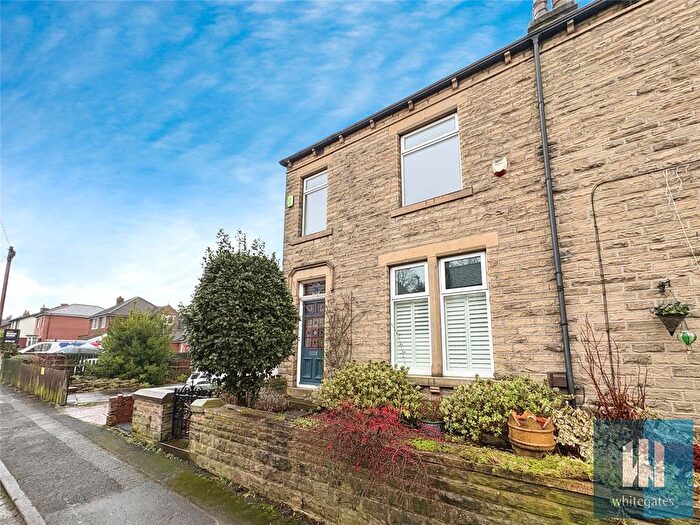 3 Bedroom Semi Detached House To Rent In St Pauls Road, Mirfield, WF14
