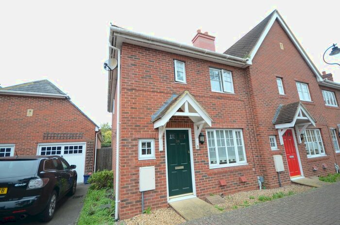 3 Bedroom End Of Terrace House To Rent In Wintney Street, Fleet, GU51