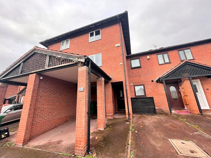 3 Bedroom Town House To Rent In River View, NG2