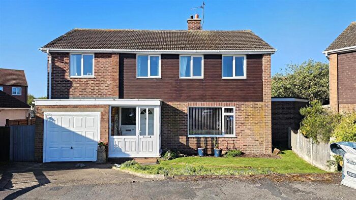 5 Bedroom Detached House For Sale In Fields Drive, Aslockton, NG13