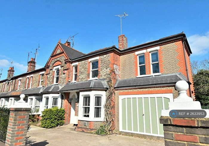 10 Bedroom End Of Terrace House To Rent In London Road, Reading, RG1