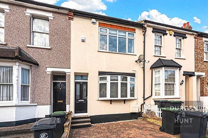 2 Bedroom Terraced House For Sale In Smeaton Road, Woodford Green, IG8