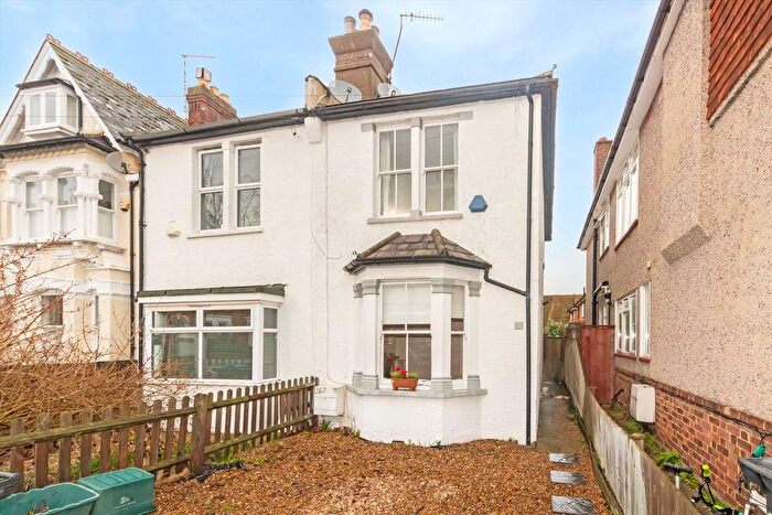 2 Bedroom Semi Detached House To Rent In Grove Lane, Kingston Upon Thames, KT1