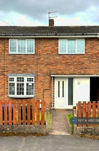 3 Bedroom Terraced House To Rent In Haynes Gardens, Thorne, Doncaster, DN8