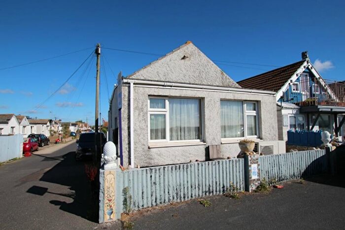 3 Bedroom Bungalow For Sale In Brooklands, Jaywick, Clacton-On-Sea, CO15