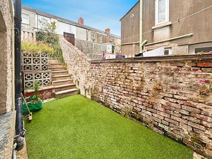 2 Bedroom Property To Rent In Barry, CF62