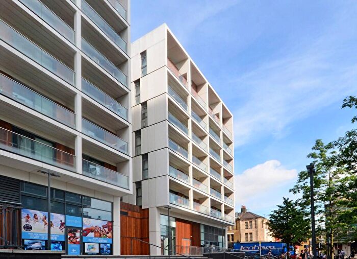 3 Bedroom Flat To Rent In Dalston Square, Dalston, London, E8
