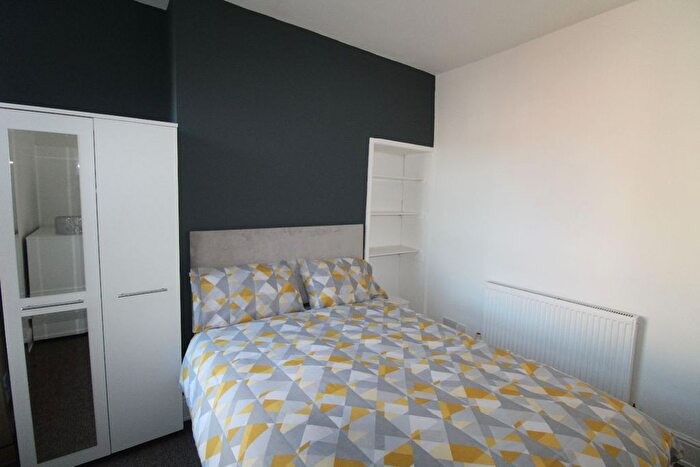 4 Bedroom Terraced House To Rent In Worthing Street, Hull, HU5
