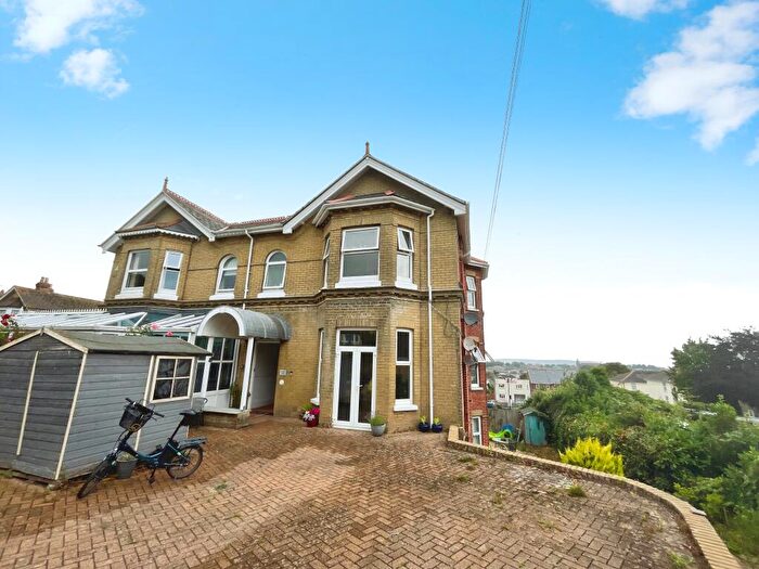 2 Bedroom Apartment To Rent In Victoria Avenue, Shanklin, PO37