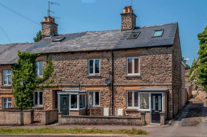 2 Bedroom Terraced House To Rent In Cheltenham Road, Cirencester, GL7