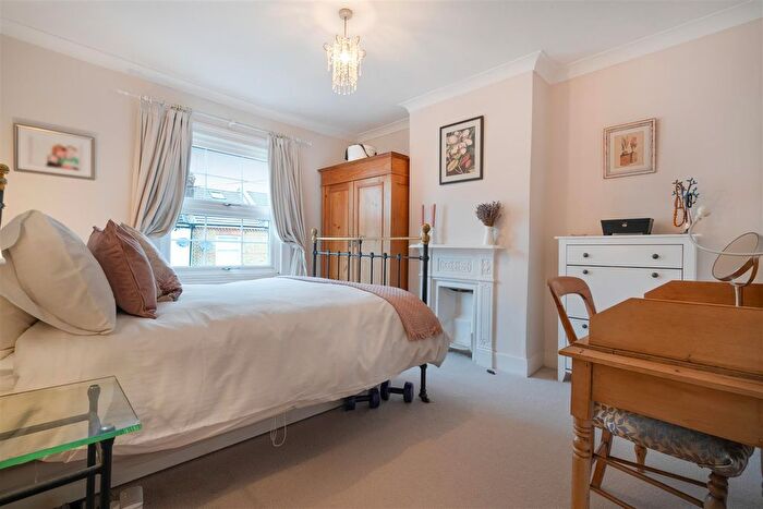 2 Bedroom Terraced House For Sale In Bourne Avenue, Windsor, SL4