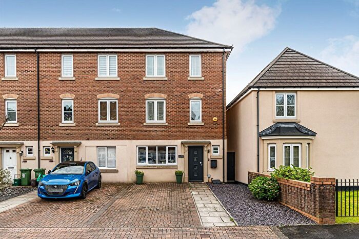3 Bedroom End Of Terrace House For Sale In Cadwal Court, Llantwit Fardre, CF38