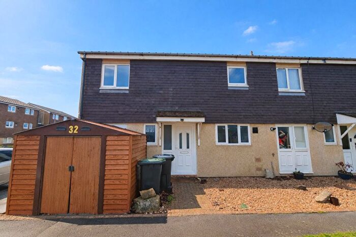 3 Bedroom End Terrace House For Sale In Widgeon Close, Hardway, Gosport, PO12