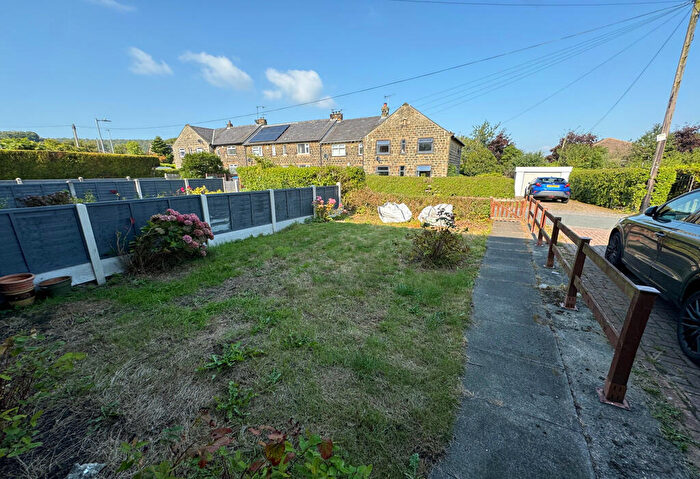 3 Bedroom Terraced House For Sale In Valley View, Harden, Bingley, West Yorkshire, BD16