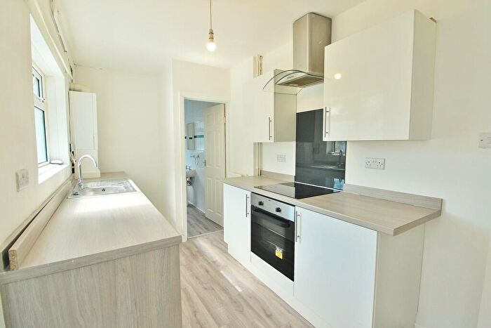 2 Bedroom Terraced House To Rent In St Stephens Road, North End, PO2