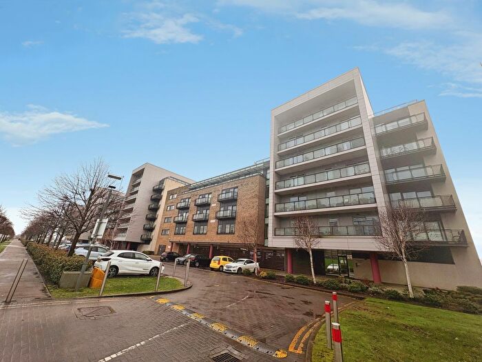 1 Bedroom Flat To Rent In Breakwater House, Cardiff Bay, CF11