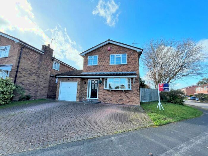 4 Bedroom Detached House To Rent In Mainwaring Drive, Wilmslow, SK9