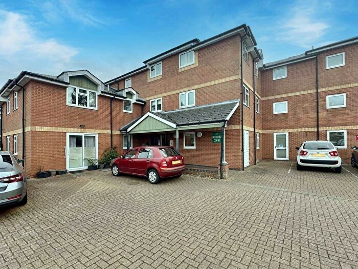 1 Bedroom Flat For Sale In Bosmere Court, The Causeway, Needham Market, IP6