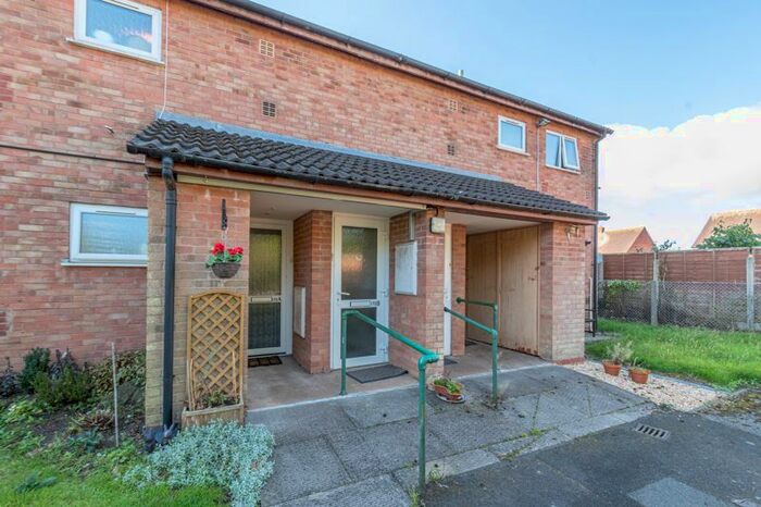 1 Bedroom Maisonette To Rent In Evesham Road, Headless Cross, Redditch, B97