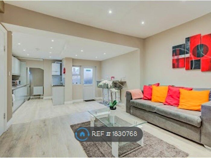 6 Bedroom Terraced House To Rent In Grove Lane, Ipswich, IP4