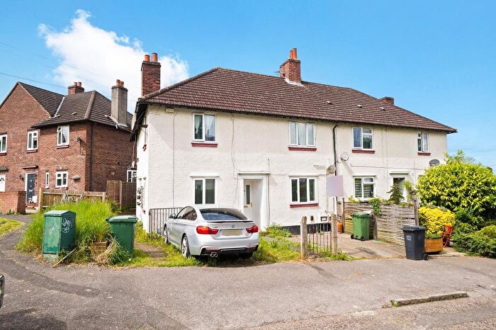 2 Bedroom Flat To Rent In Mayeswood Road, London, SE12